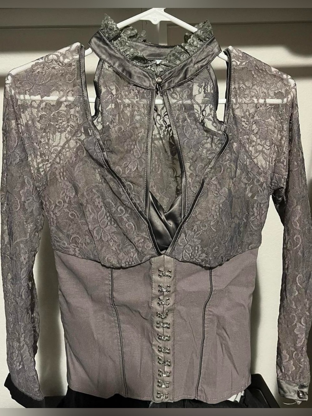 Lace Corset Shoulder Cut out Top